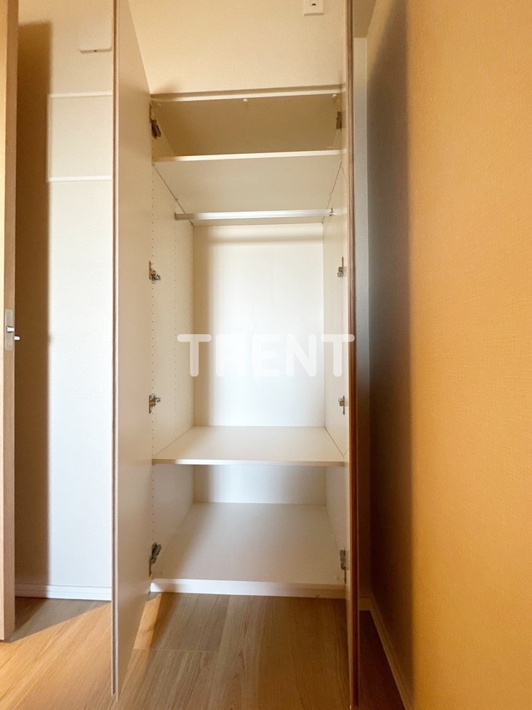 市谷台町坂フロント-1003