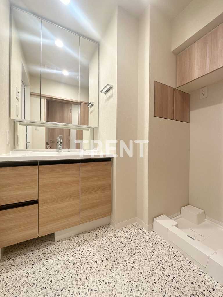 市谷台町坂フロント-904