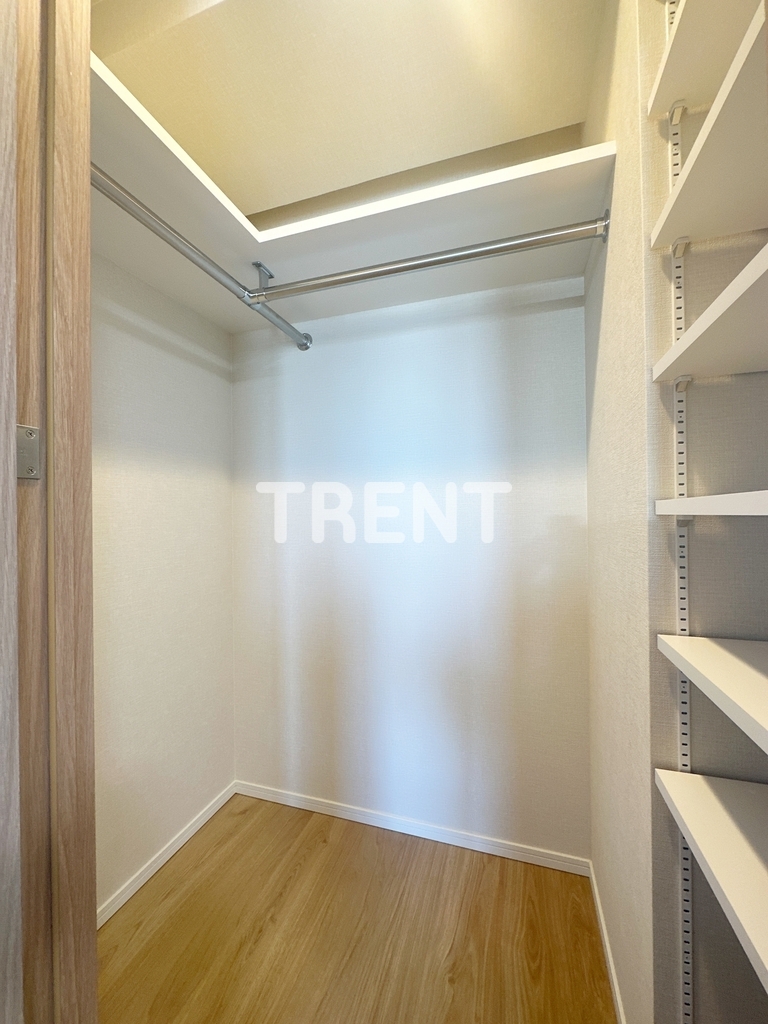 市谷台町坂フロント-904