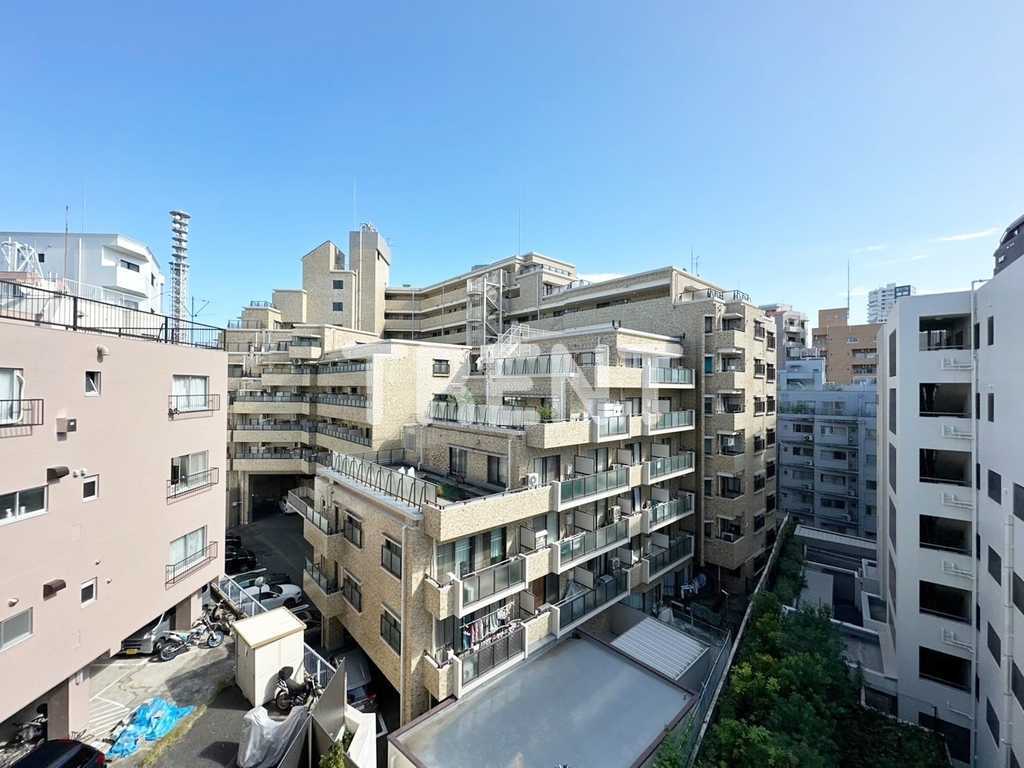 市谷台町坂フロント-308