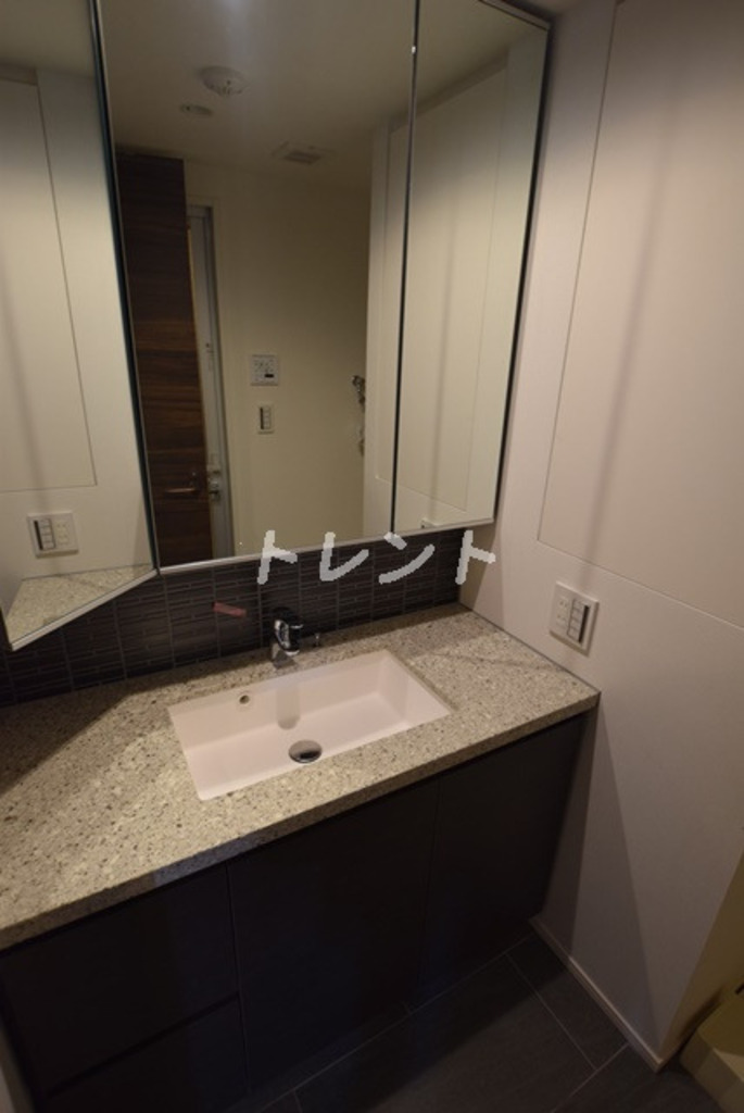 ザパークハビオ早稲田-301