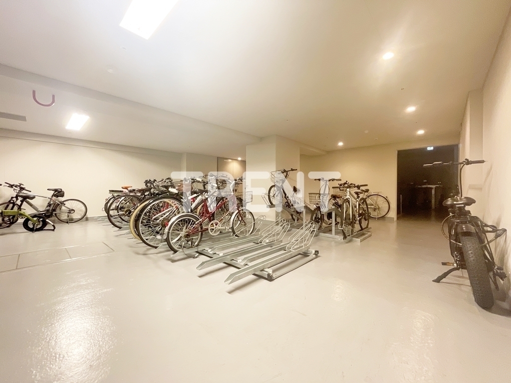 プライムメゾン市谷山伏町-504