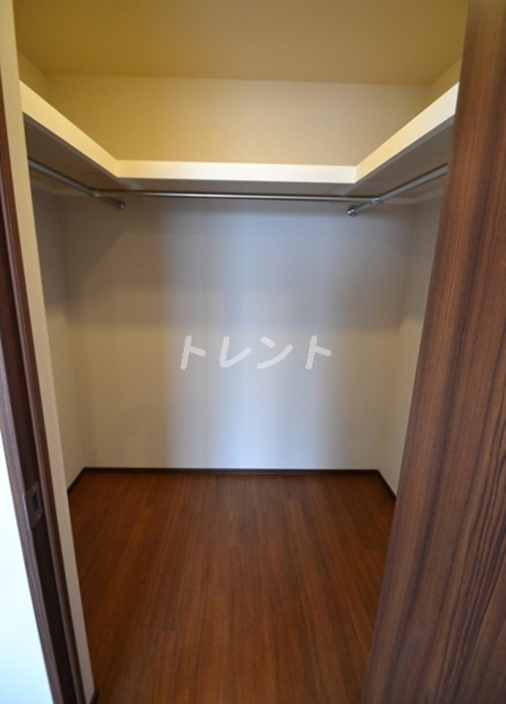 コンフォリア新宿イーストサイドタワー-516