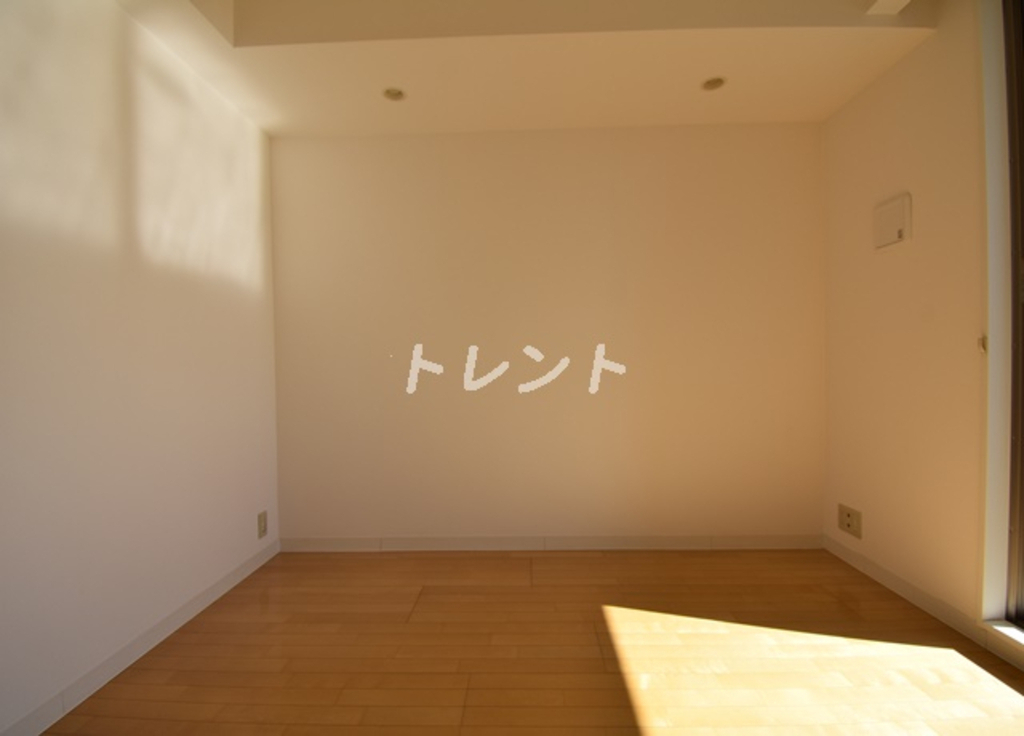 クレジデンス神谷町-1203