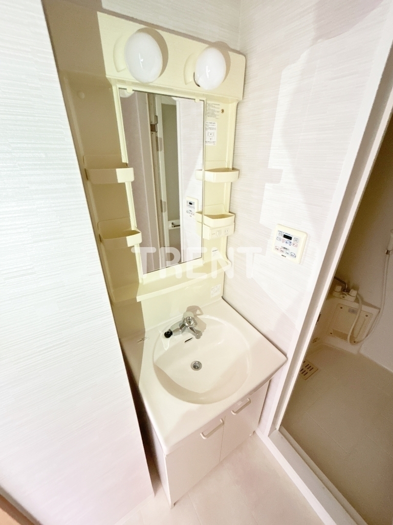 スカイコート本郷東大前壱番館-401