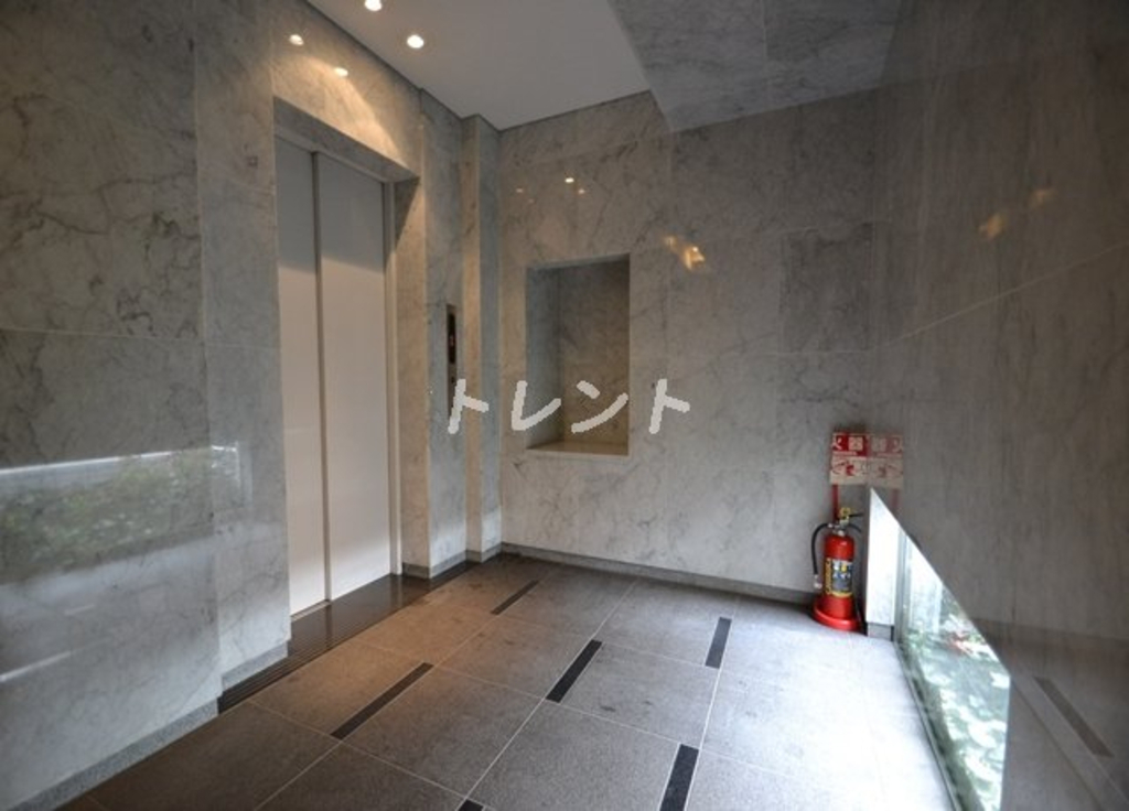 プライムアーバン四谷外苑東-501