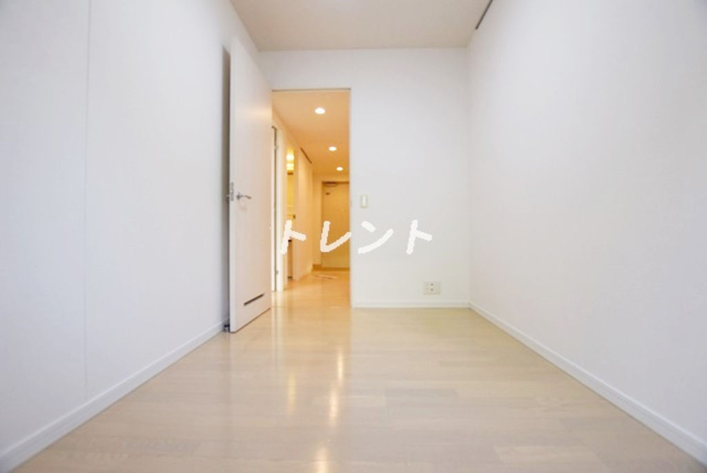コンフォリア市谷薬王寺-301