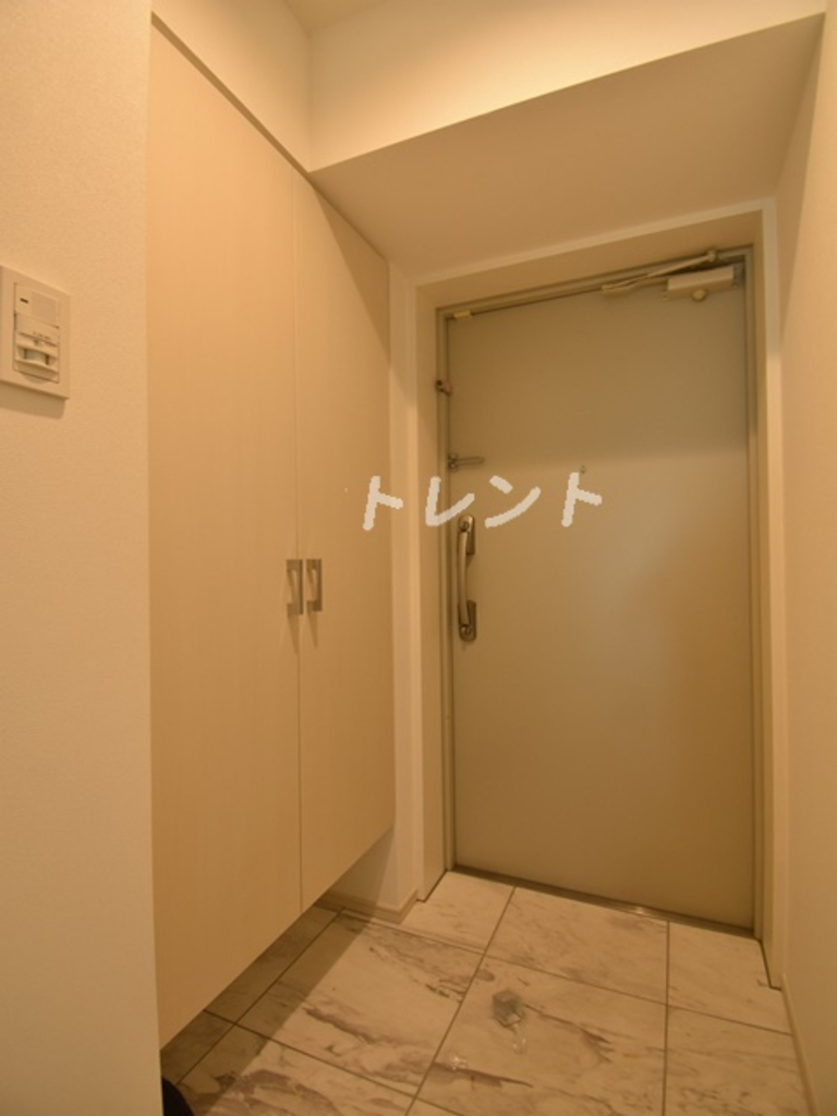 ロイジェント新橋-401