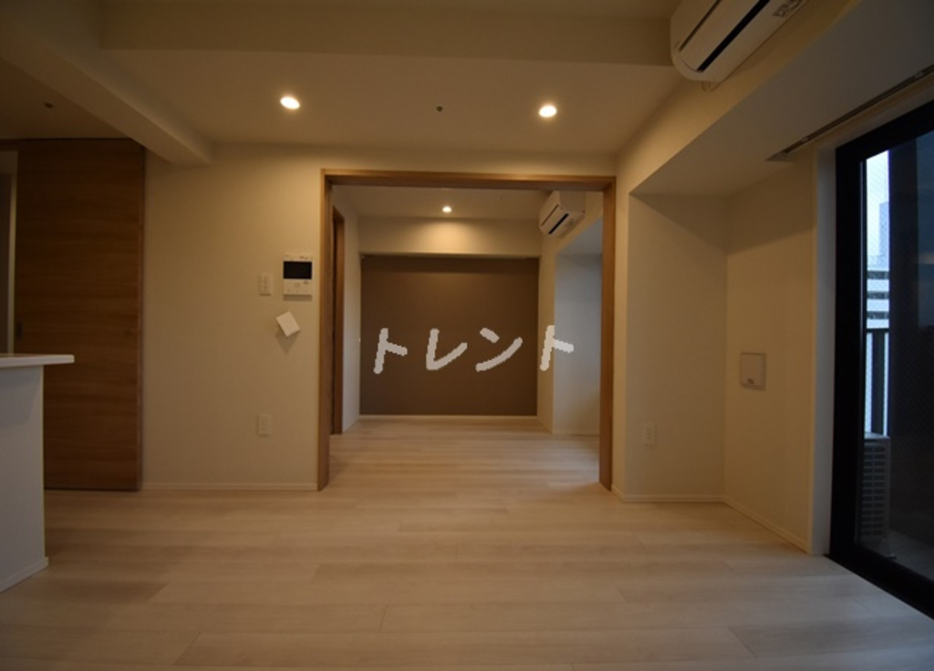 アーバンコア月島-301