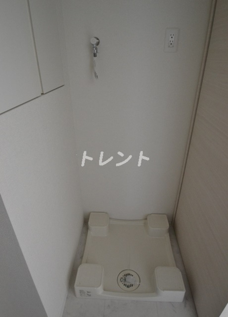 コンフォリア東新宿ステーションフロント-1004