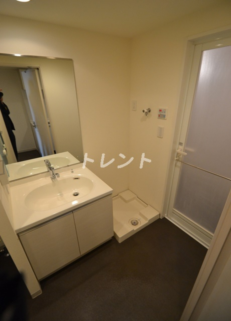 エスティメゾン東新宿-304