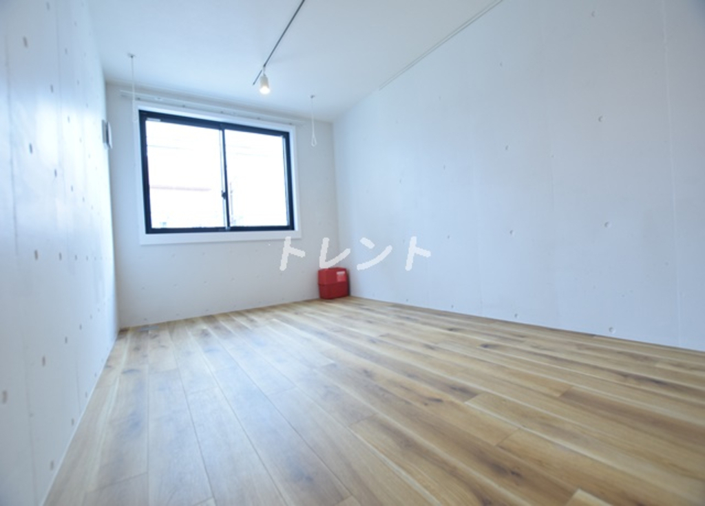 トライム早稲田鶴巻町-303