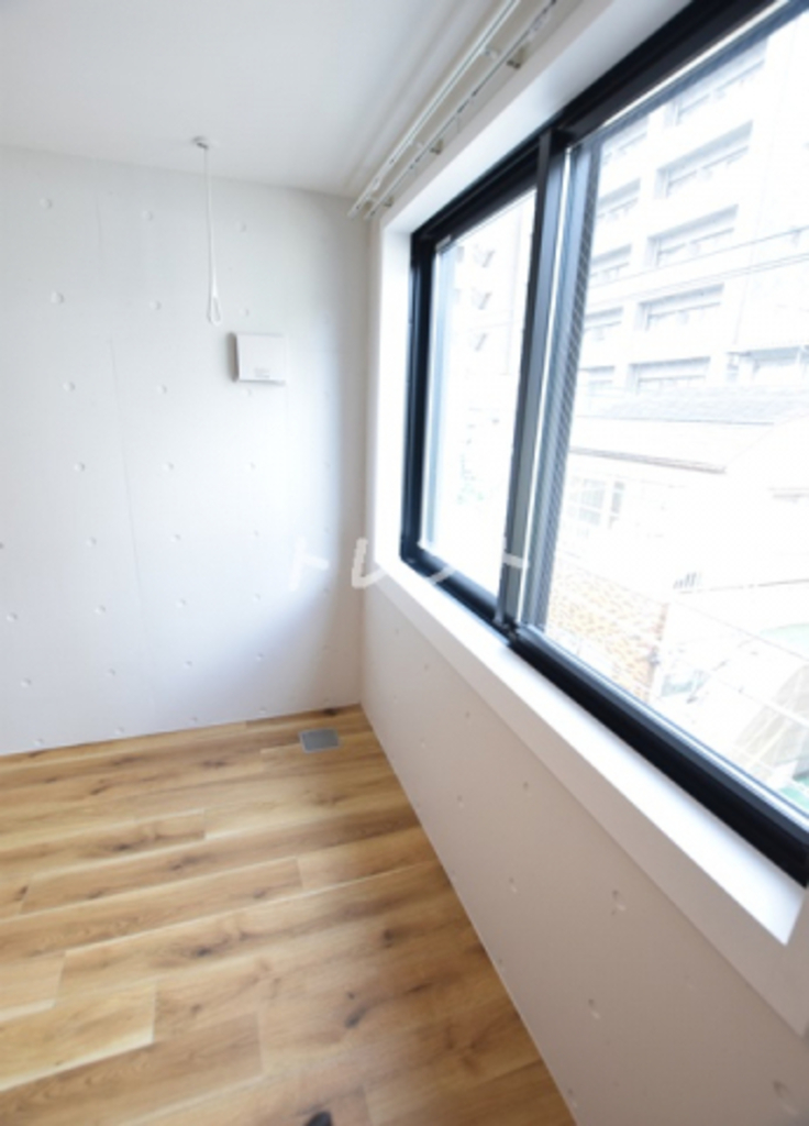 トライム早稲田鶴巻町-303