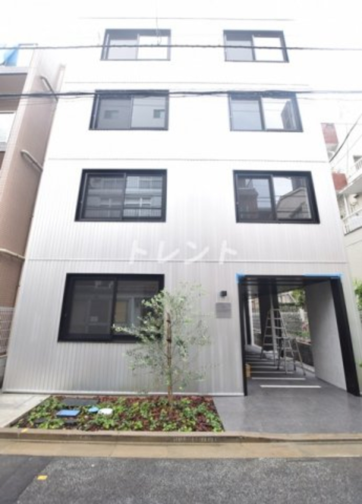 トライム早稲田鶴巻町-303