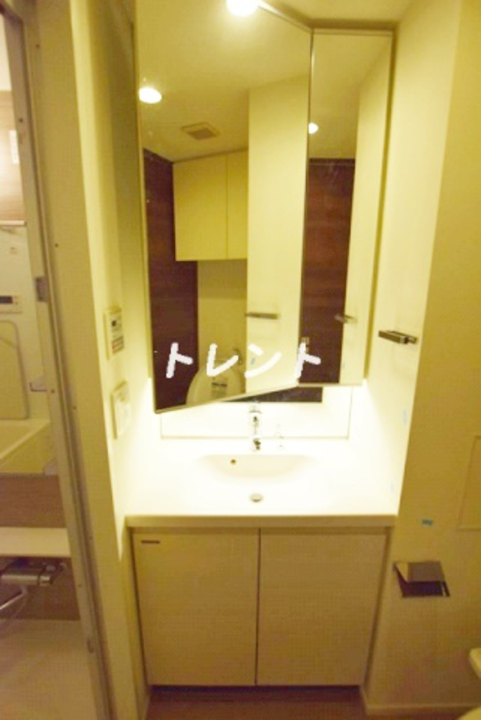 コンフォリア秋葉原EAST-403