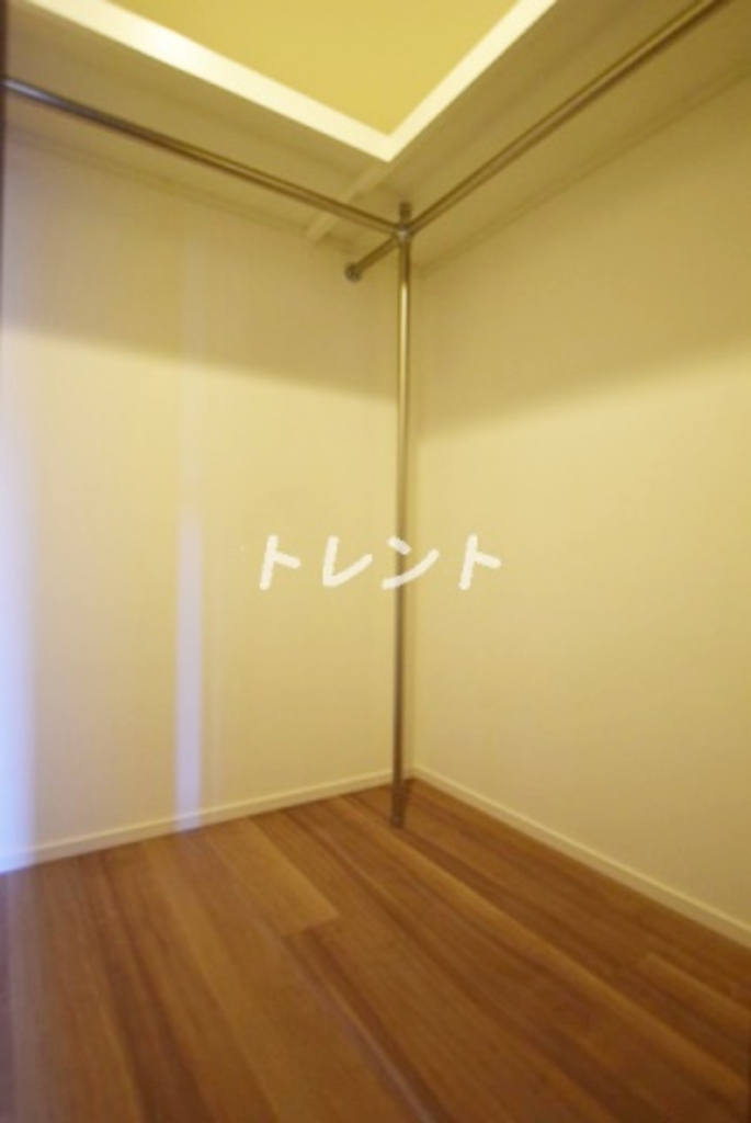 コンフォリア秋葉原EAST-403