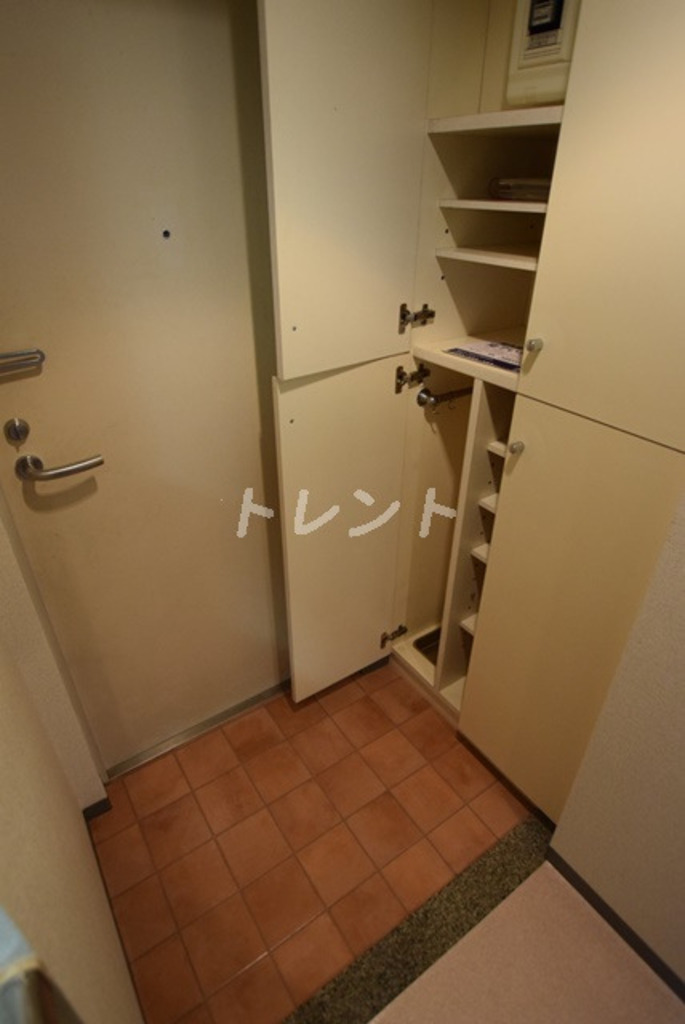 メゾンドヴィレ市ヶ谷-206