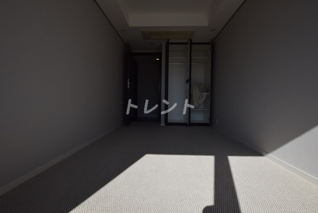 レジディア市谷砂土原-S402