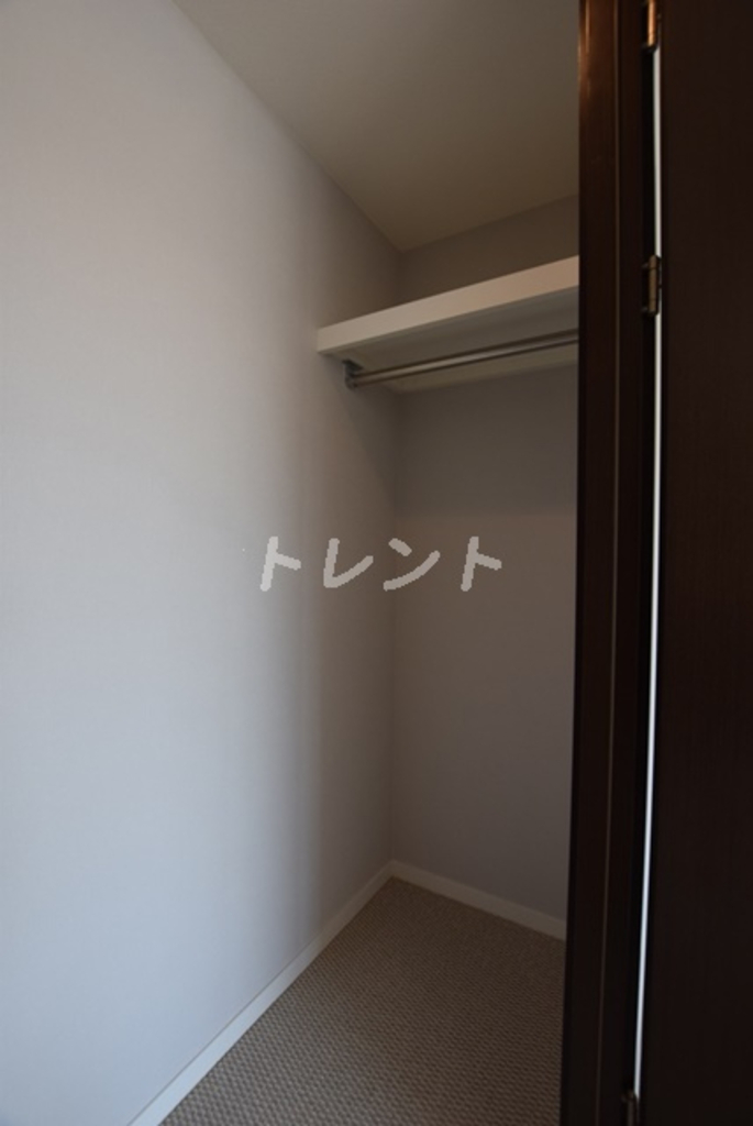 レジディア市谷砂土原-S402