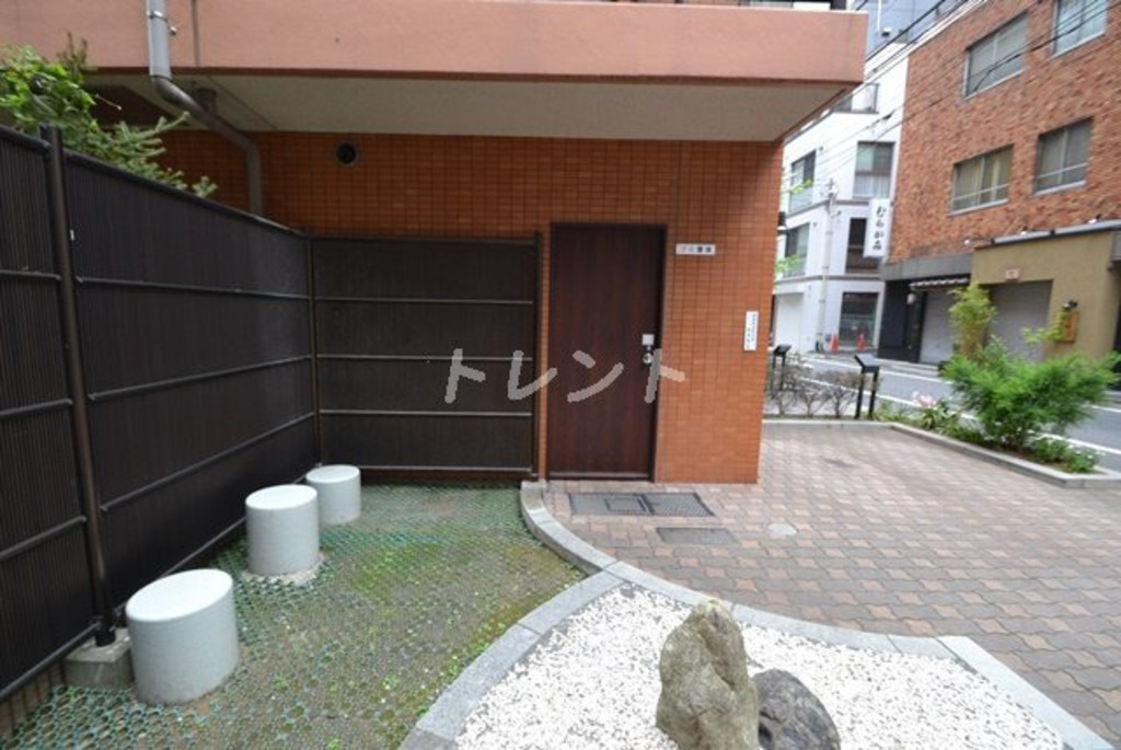 プレール九段-804