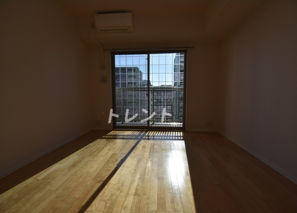 ラクラス田町-703