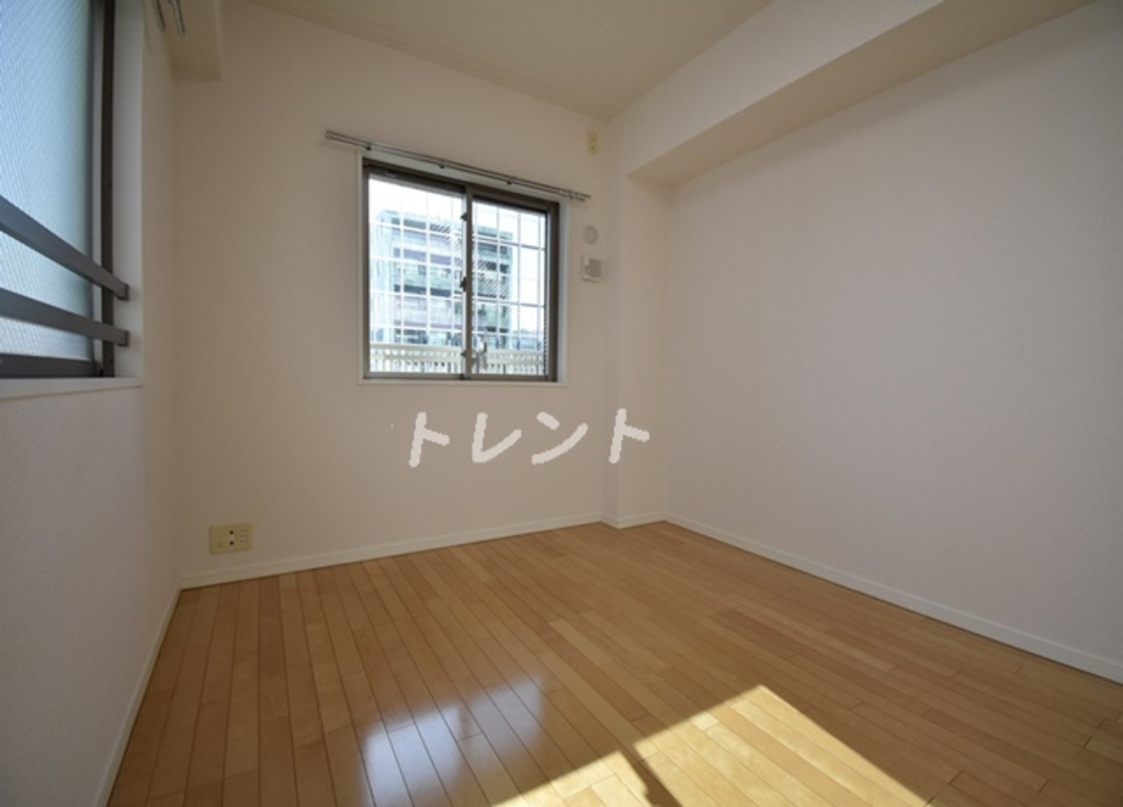 ラクラス田町-703