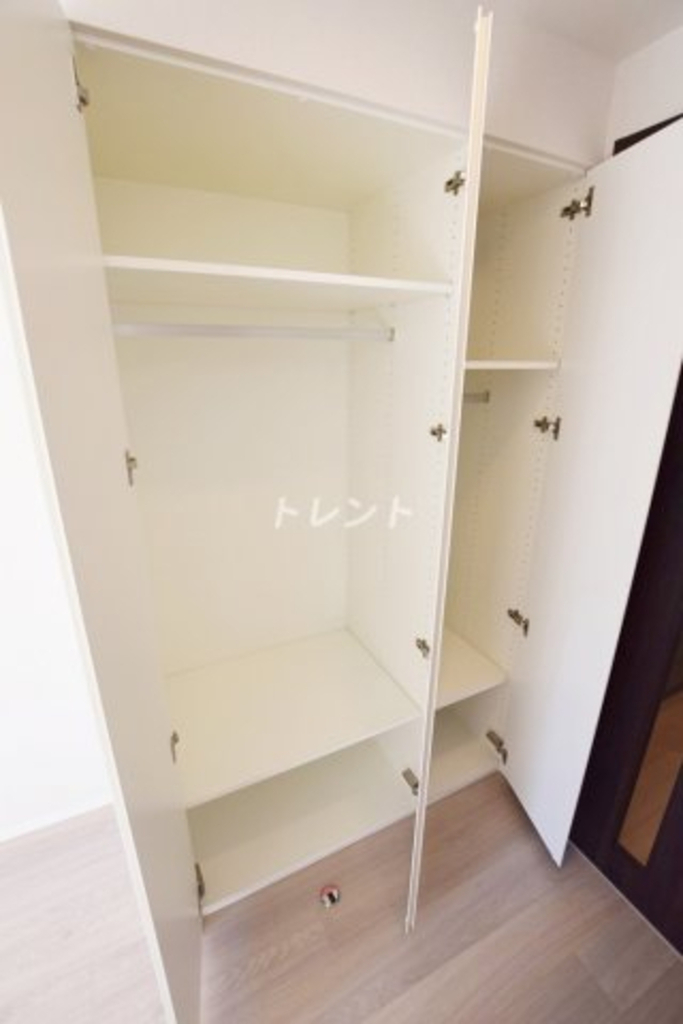 リブクオーレ神保町-205