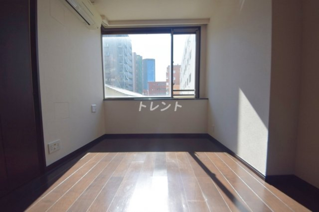 パークキューブ春日安藤坂-801