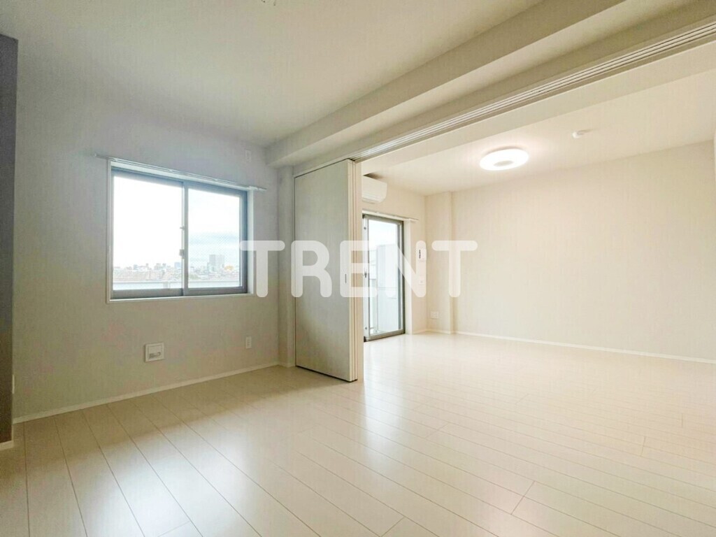 アイフラット方南町-303