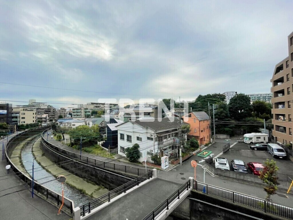 アイフラット方南町-205