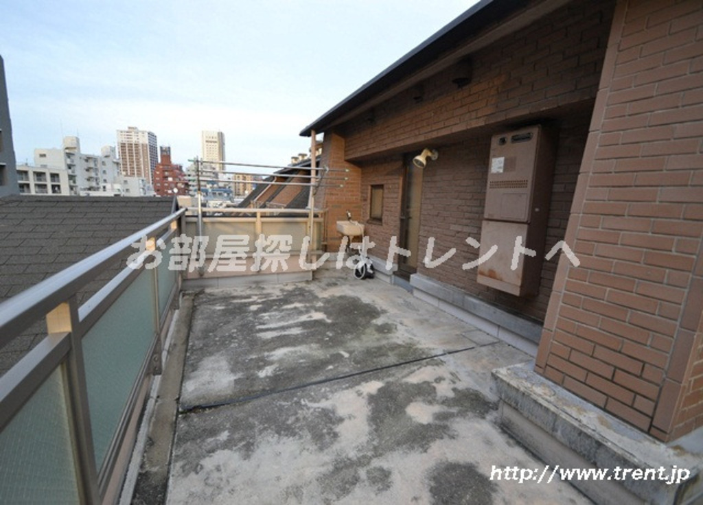 クレッセント新宿柏木-301