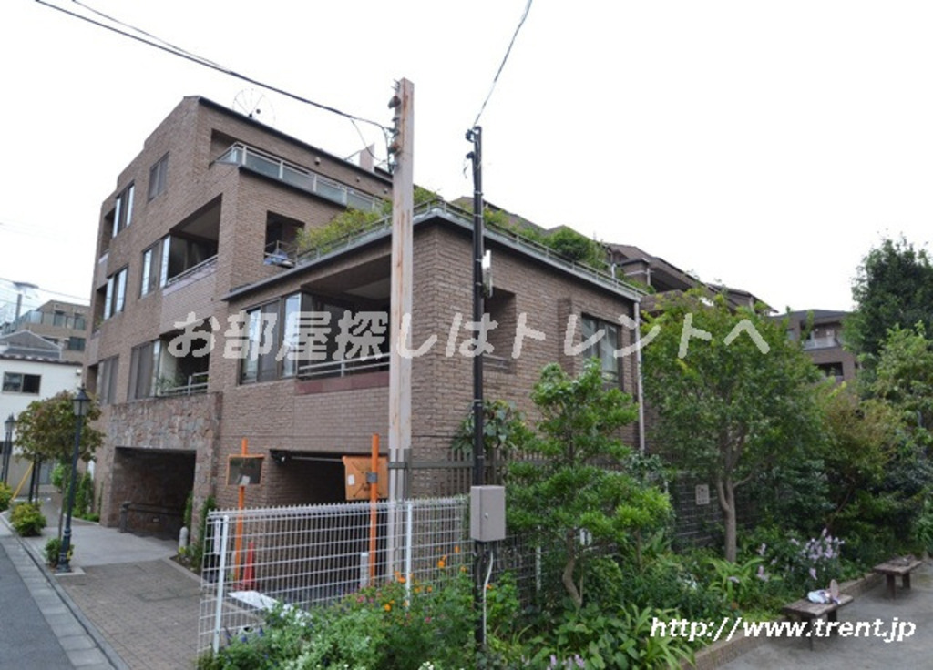 クレッセント新宿柏木-301