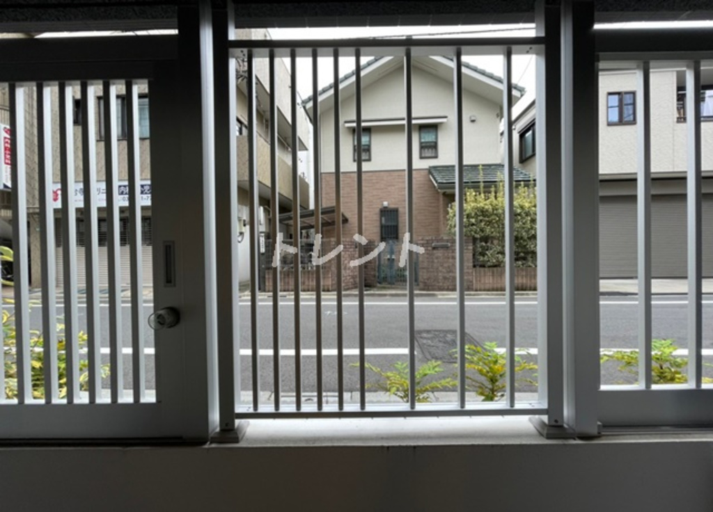レオーネ方南町-206