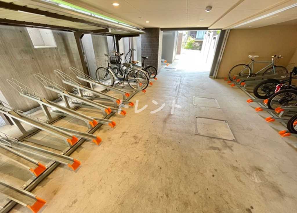 ハーモニーレジデンス新宿御苑ザイースト-103