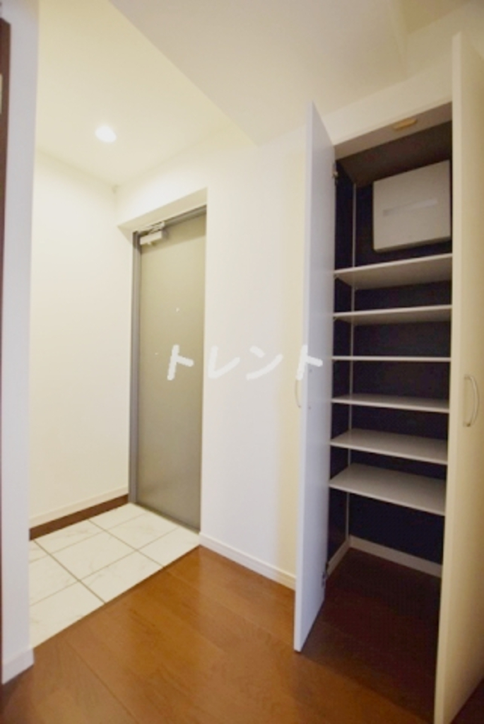 オーキッドレジデンス神田錦町-202