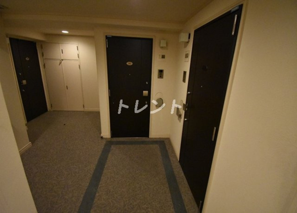 クリオ三田ラモード-302