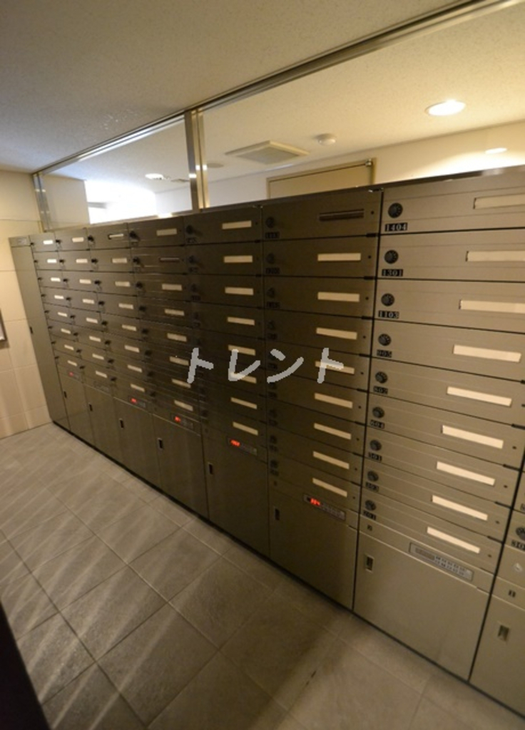 コンフォリア新宿御苑Ⅱ-701