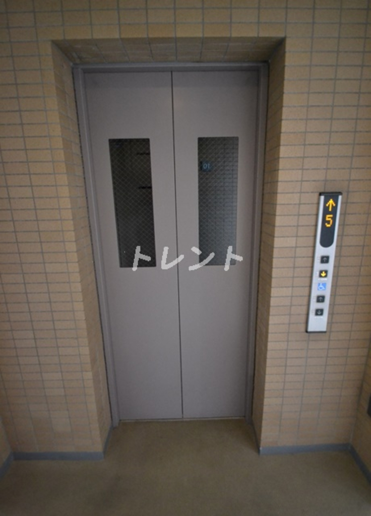 コンフォリア新宿御苑Ⅱ-701