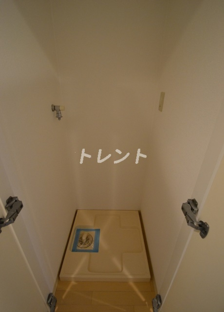 コンフォリア新宿御苑Ⅰ-603