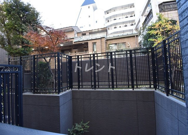 ザコノエ三田綱町-001