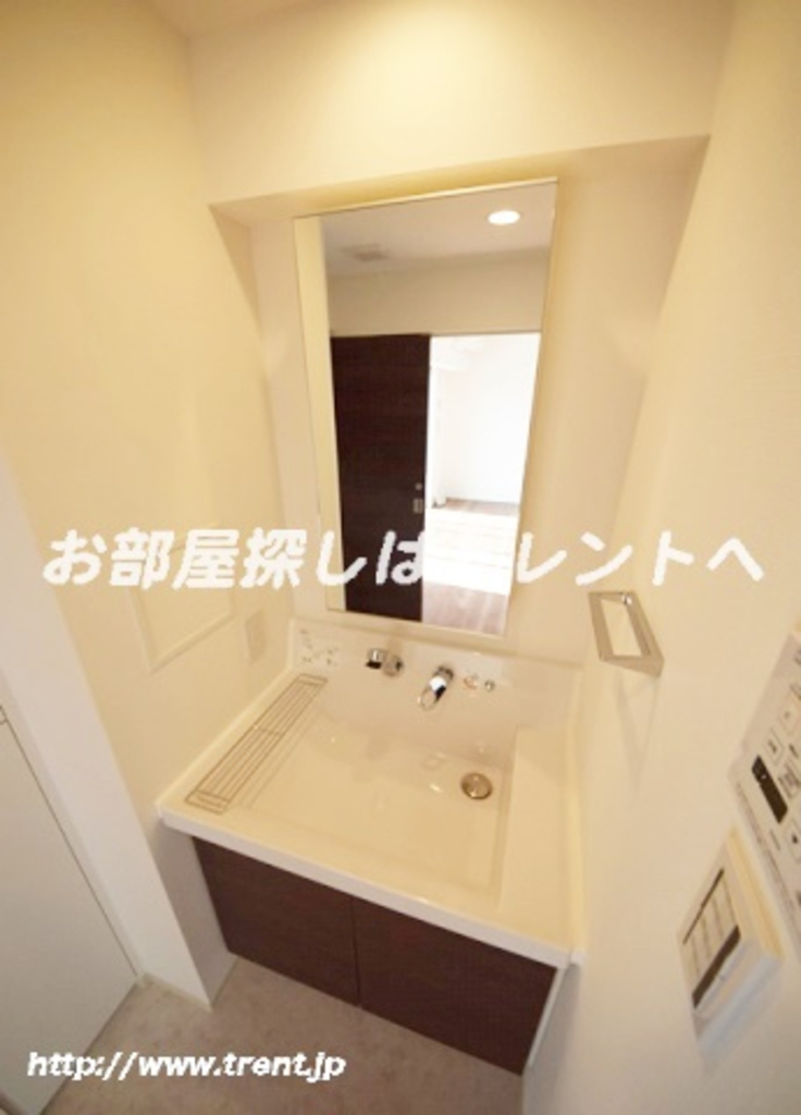 プラウドフラット外神田-708