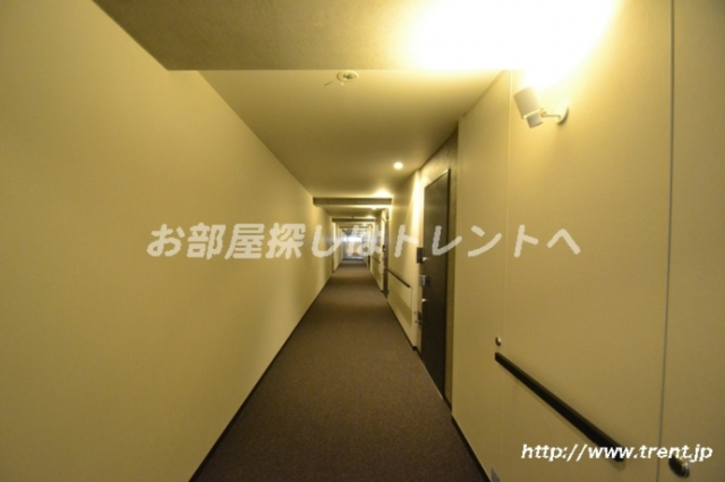 コンフォリア新宿イーストサイドタワーアネックス-A401