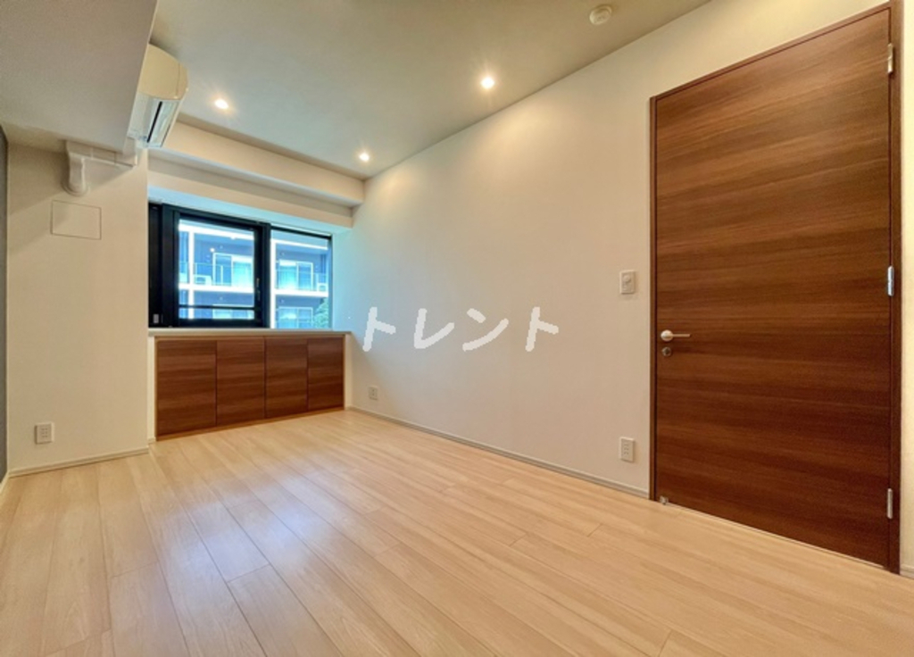 コンフォリア新宿イーストサイドタワーアネックス-A401
