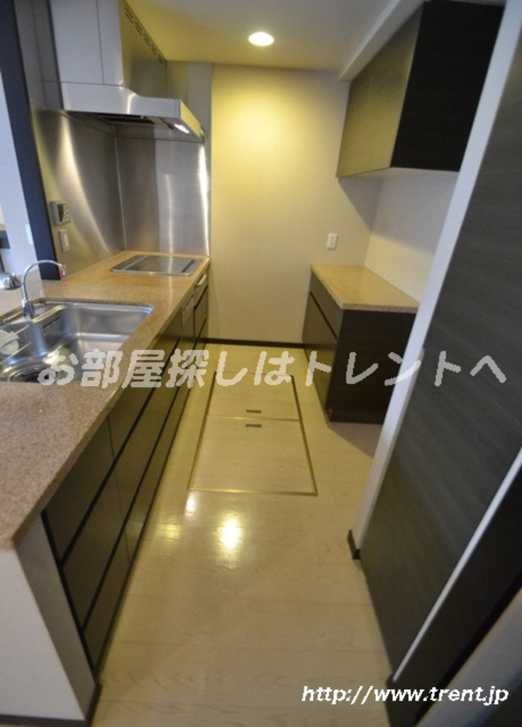ブリリア新宿余丁町【Brilia新宿余丁町】-203