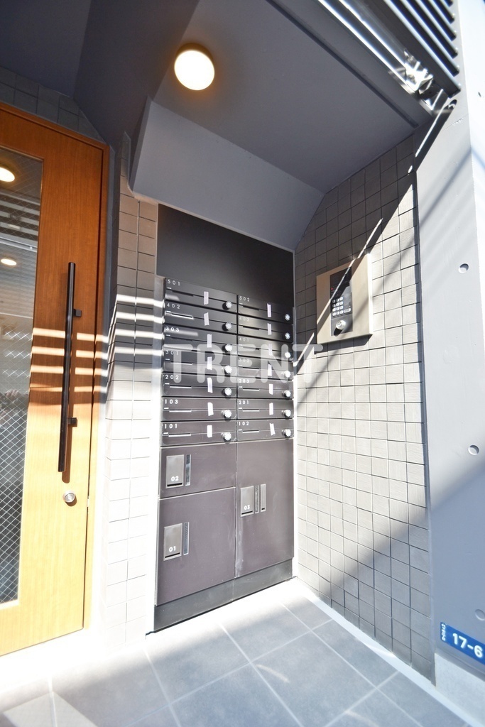 タスキスマート新宿-101