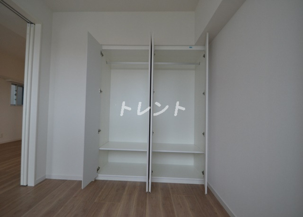 リバーレ東新宿-402