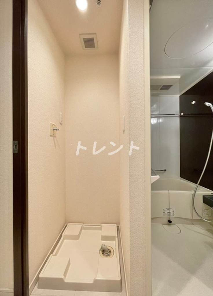 コンシェリア西新宿タワーズウエスト-11F