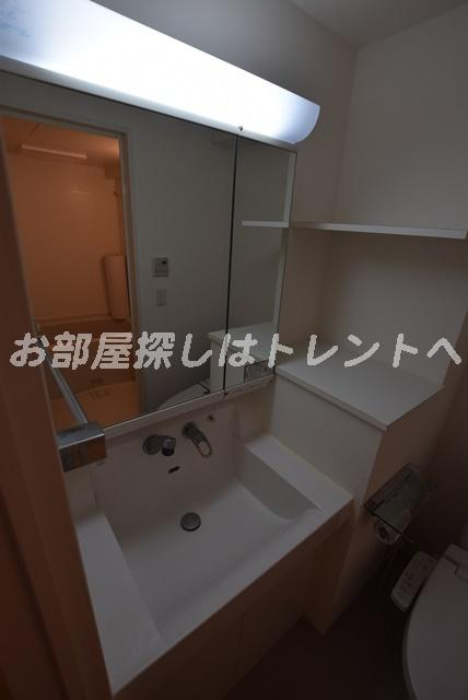 ルシック湯島-602