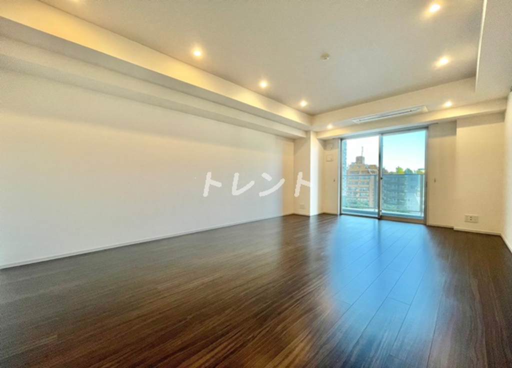 コンフォリア新宿イーストサイドタワー-424
