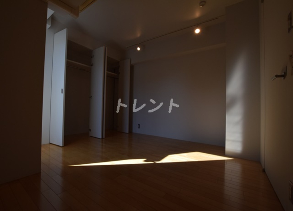 ヴィコロ【VICOLO】-403